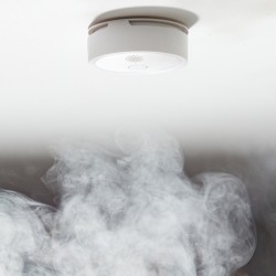 SH-PLUS-SMOKE-ALARM - Shelly Plus Smoke Alarm – alarma de humo smart